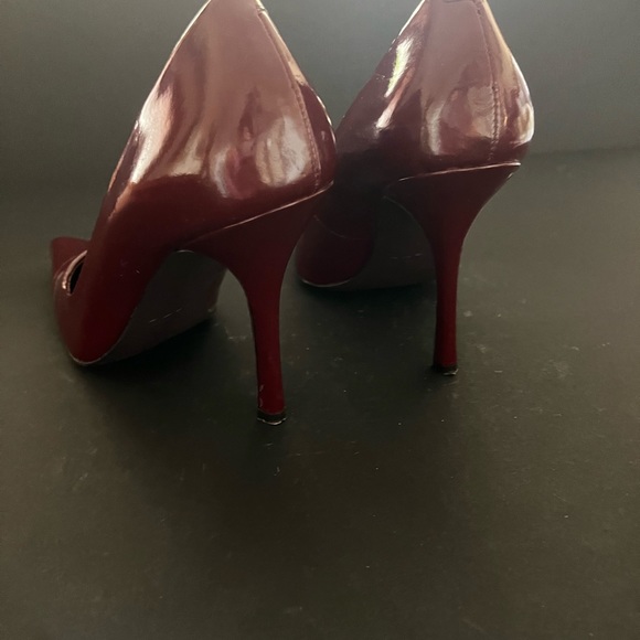 Aldo patent leather heels I Color: burgundy I Size:  39 (8.5) - Picture 3 of 7